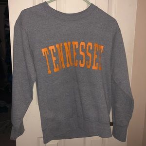 Universitt of Tennessee grey sweatshirt